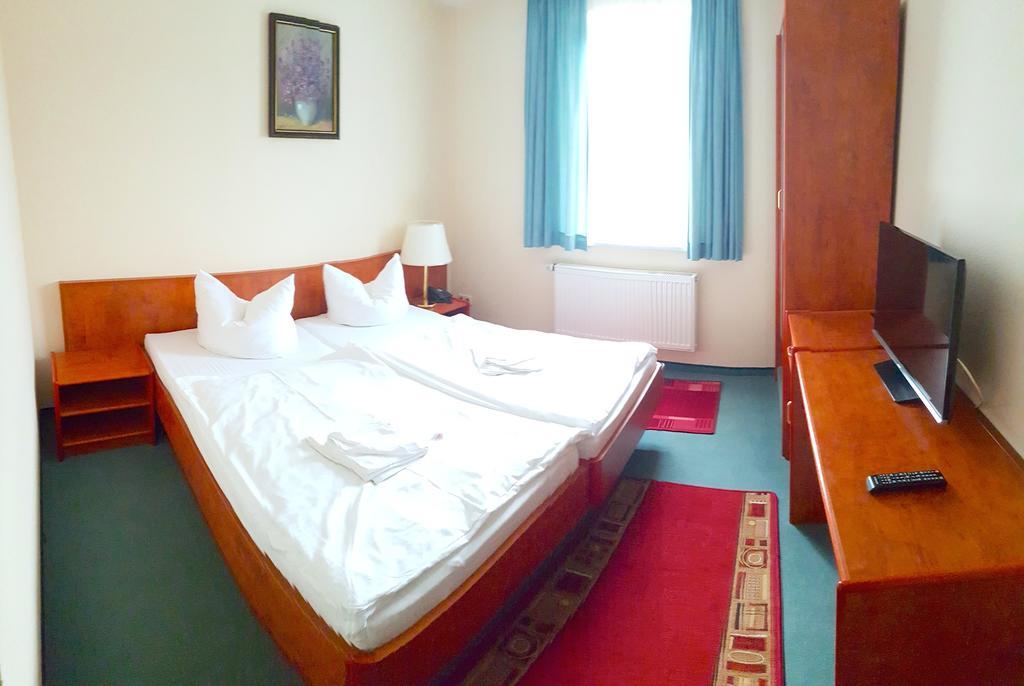 Pension Mesogios Bad Doberan Chambre photo